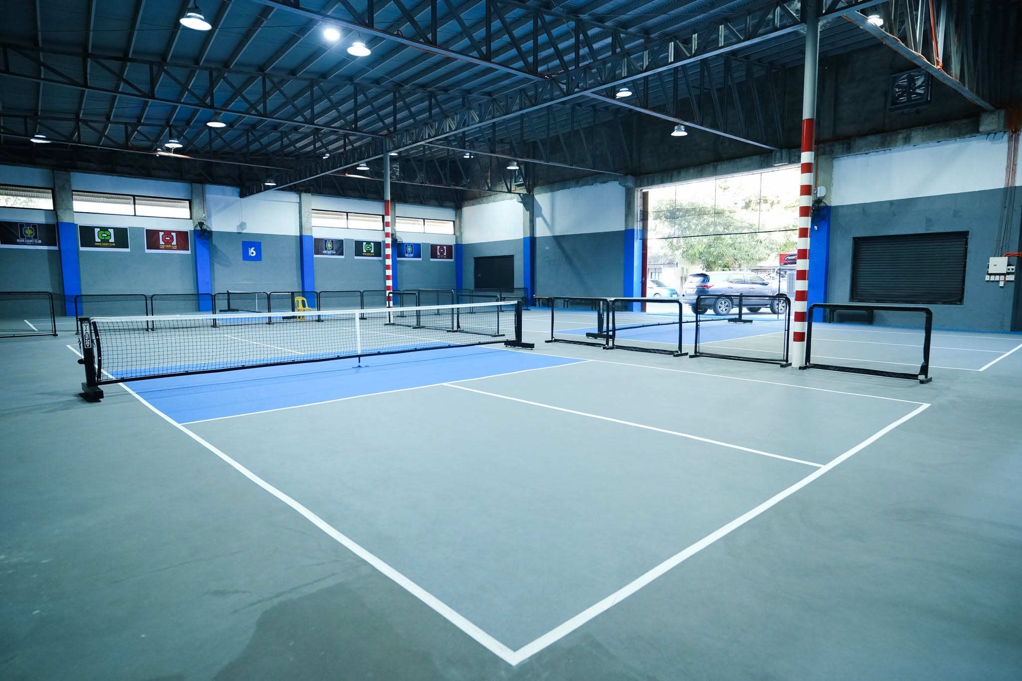 Court 4