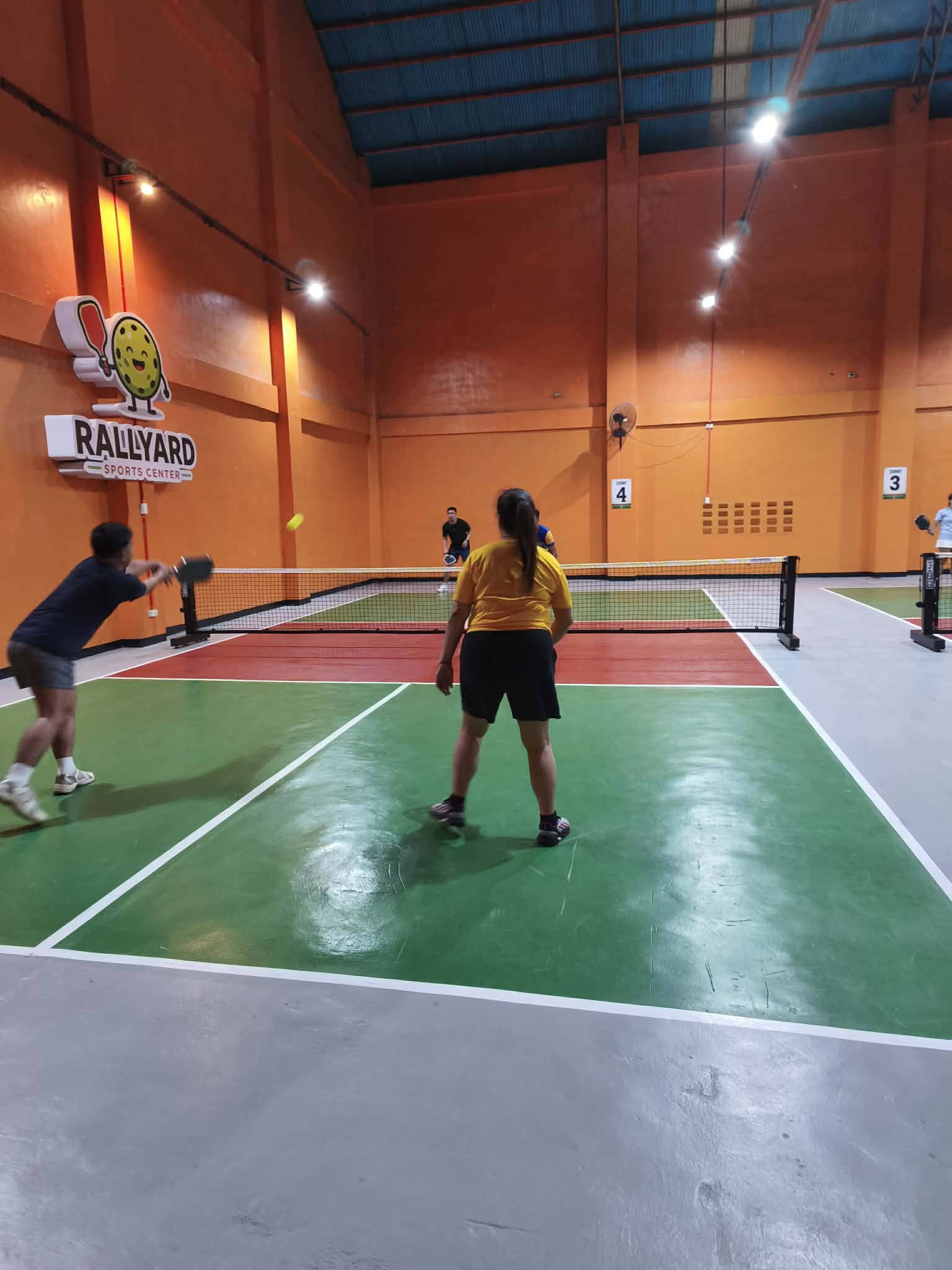 Court 4